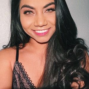 Meet your Posher, Sadei